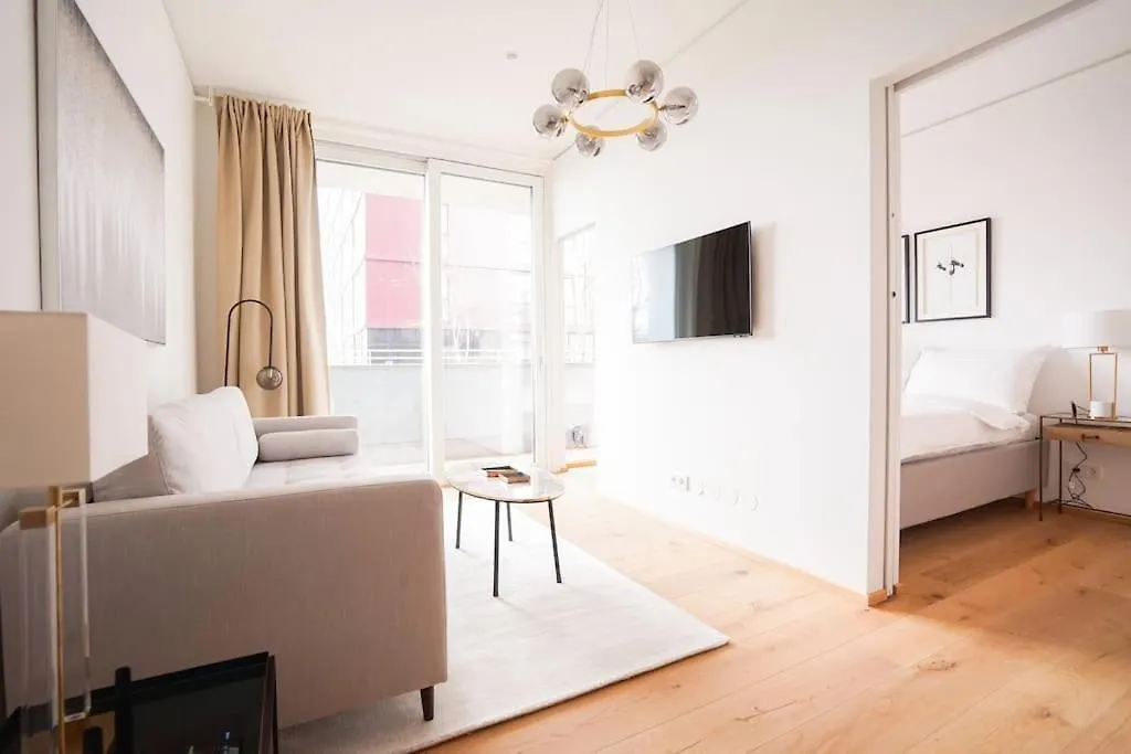 Executive Suite W/ Rooftop Pool Vienna Austria